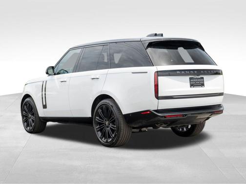 2025 Land Rover Range Rover P530 SE