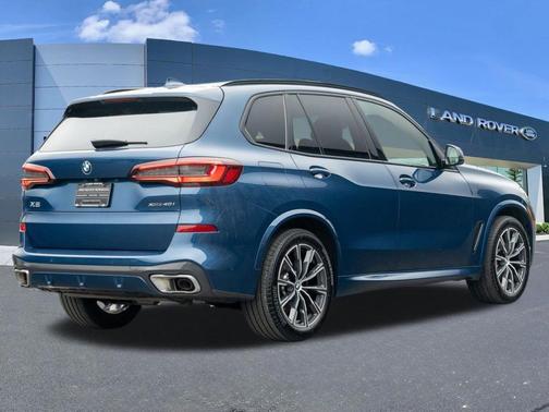 Phytonic Blue Metallic 2023 BMW X5 xDrive40i