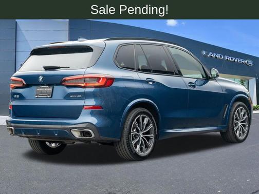 Phytonic Blue Metallic 2023 BMW X5 xDrive40i