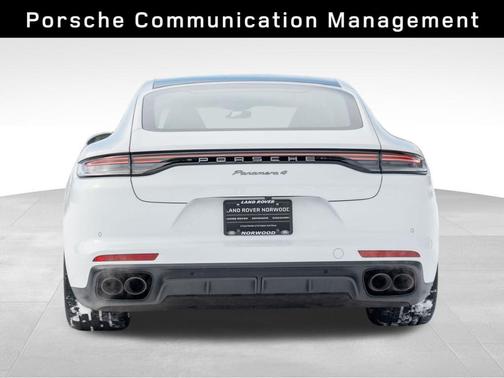 2023 Porsche Panamera 4 Platinum Edition