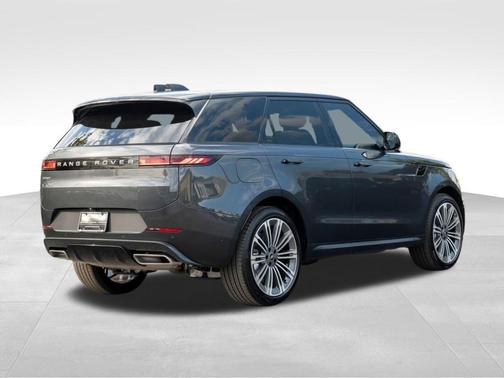 2025 Land Rover Range Rover Sport P360 SE