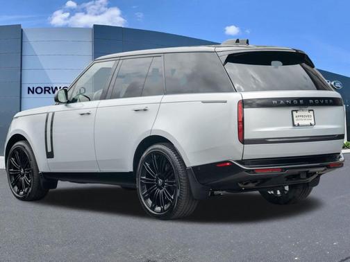 Hakuba Silver 2024 Land Rover Range Rover P530 SE