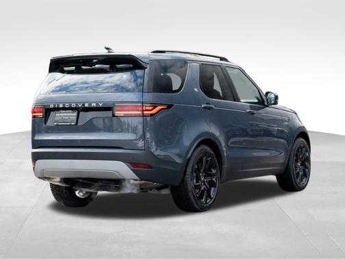 2025 Land Rover Discovery P300 S