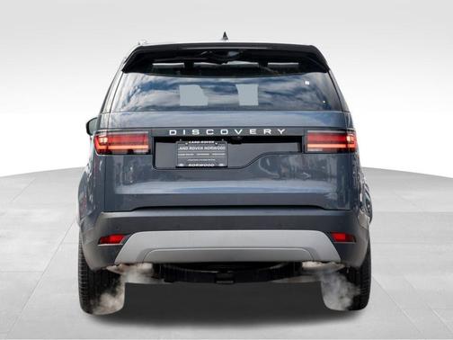2025 Land Rover Discovery P300 S