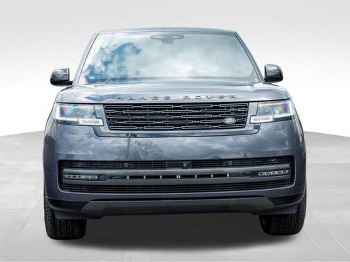 2025 Land Rover Range Rover P400 SE