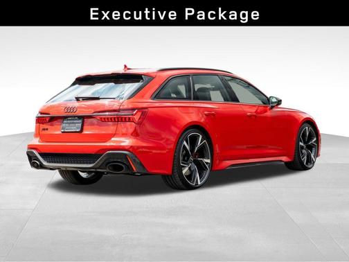 2022 Audi RS 6 Avant 4.0T quattro