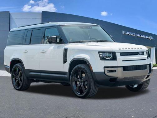 Fuji White 2026 Land Rover Defender P300 S