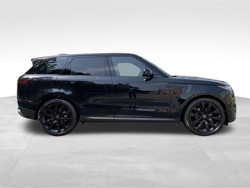 2025 Land Rover Range Rover Sport P360 SE