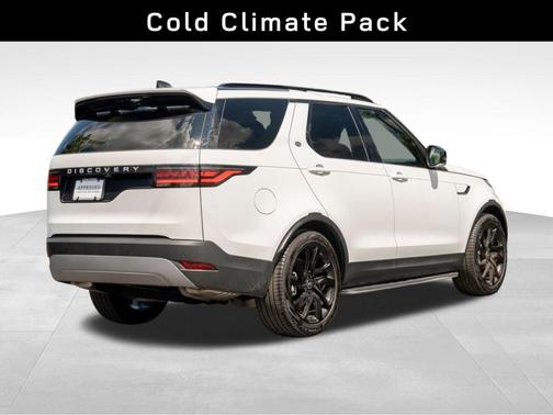 2024 Land Rover Discovery P300 S