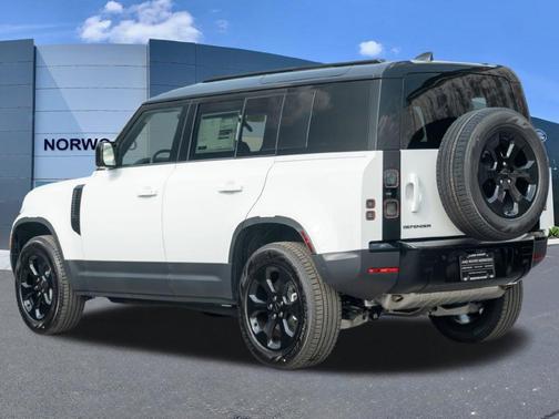 Fuji White 2026 Land Rover Defender P300 S