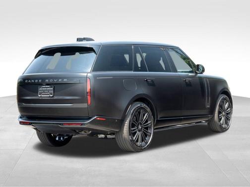 2025 Land Rover Range Rover AUTOBIOGRAPHY