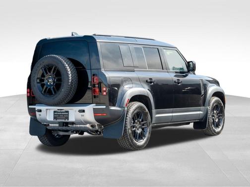 2025 Land Rover Defender P400 S