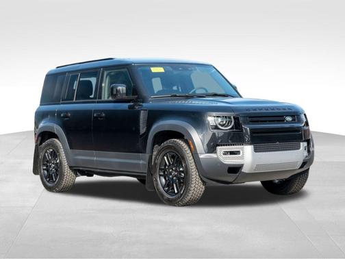 2025 Land Rover Defender P400 S