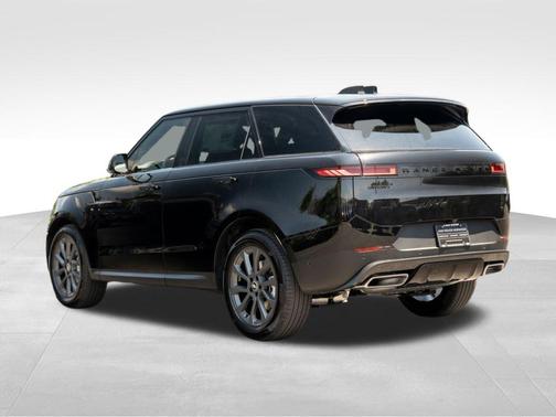 2025 Land Rover Range Rover Sport P360 SE