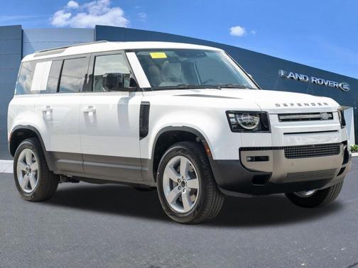 Fuji White 2026 Land Rover Defender P300 S