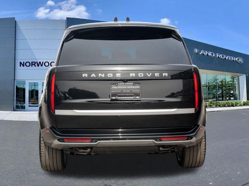 2026 Land Rover Range Rover AUTOBIOGRAPHY