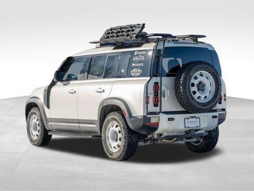 2024 Land Rover Defender P300