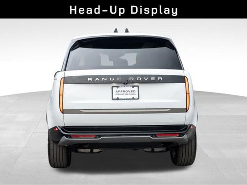 2025 Land Rover Range Rover P400 SE