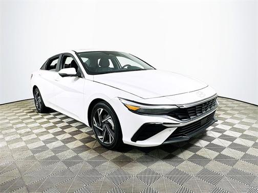 2024 Hyundai ELANTRA Limited