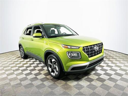 2024 Hyundai VENUE SEL