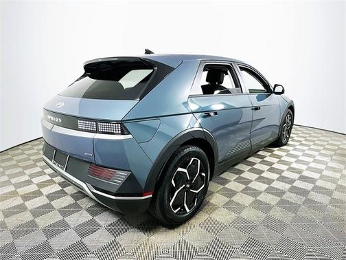 2023 Hyundai IONIQ 5 SE