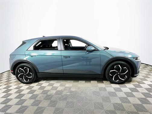 2023 Hyundai IONIQ 5 SE