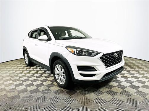 2021 Hyundai TUCSON SE