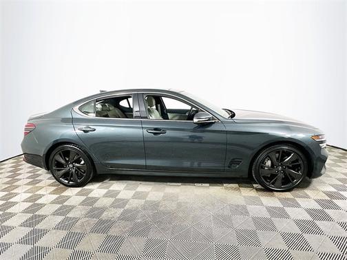 2023 Genesis G70 3.3T