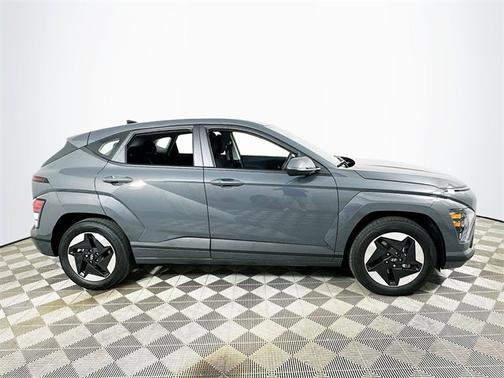 2025 Hyundai KONA EV SE