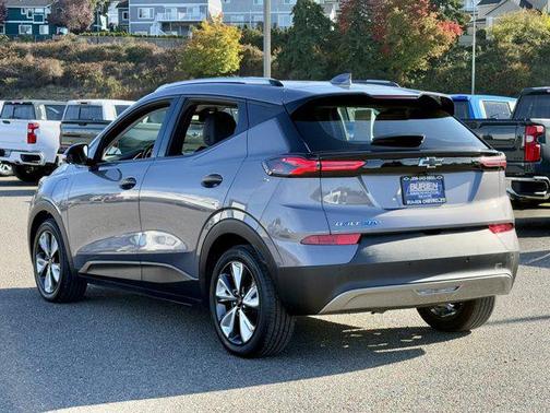 2023 Chevrolet Bolt EUV FWD LT