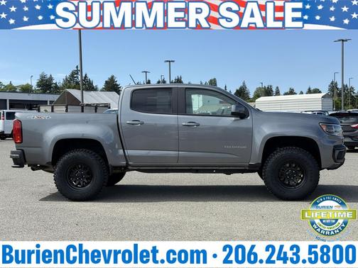 Satin Steel Metallic 2022 Chevrolet Colorado LT