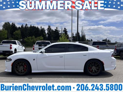 Bright White Clearcoat 2016 Dodge Charger SRT Hellcat