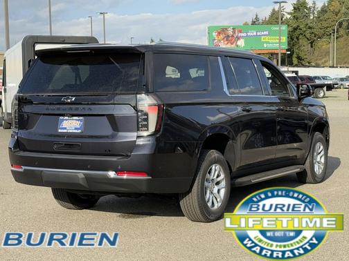 2026 Chevrolet Suburban LT