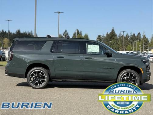 2025 Chevrolet Suburban RST