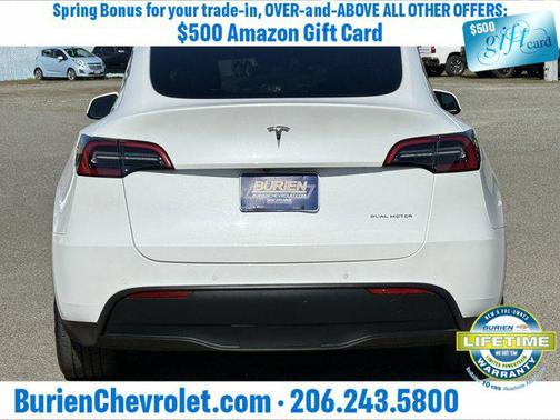 Pearl White Multi-Coat 2022 Tesla Model Y Long Range Dual Motor All-Wheel Drive