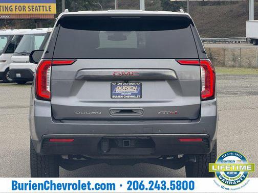 2021 GMC Yukon 4WD AT4