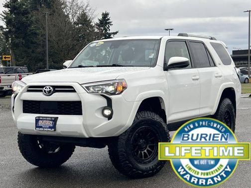 2022 Toyota 4Runner SR5