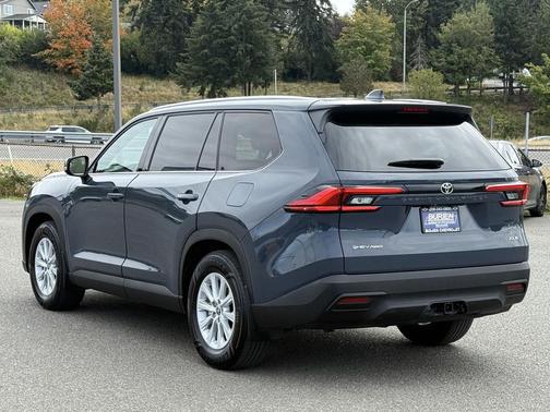 Storm Cloud 2024 Toyota Grand Highlander Hybrid XLE