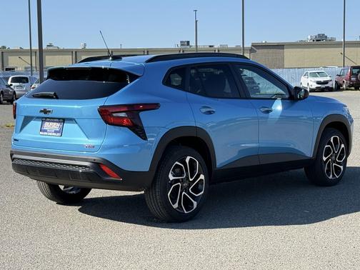 Marina Blue Metallic 2026 Chevrolet Trax FWD 2RS