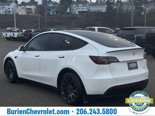 2022 Tesla Model Y Performance Dual Motor All-Wheel Drive