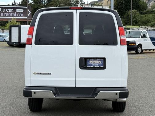 Summit White 2026 Chevrolet Express 2500 LT