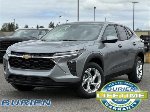 2025 Chevrolet Trax LS