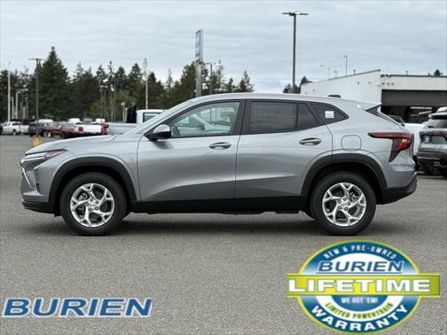 2025 Chevrolet Trax LS
