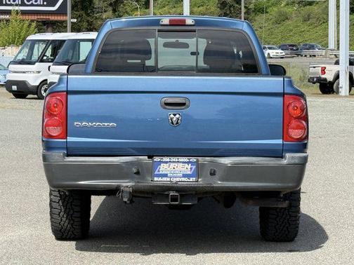 Blue 2005 Dodge Dakota ST Club Cab