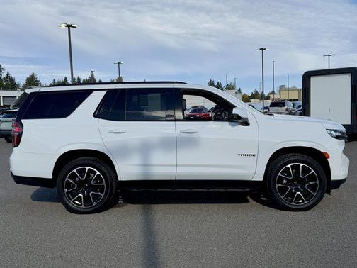 2022 Chevrolet Tahoe 4WD RST