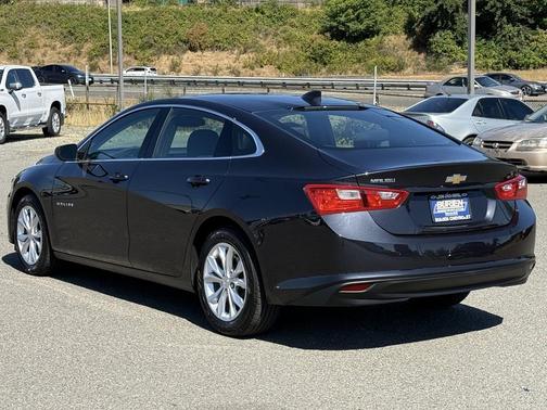 Dark Ash Metallic 2023 Chevrolet Malibu FWD 1LT