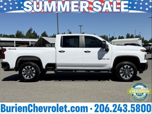 Summit White 2024 Chevrolet Silverado 2500 Custom
