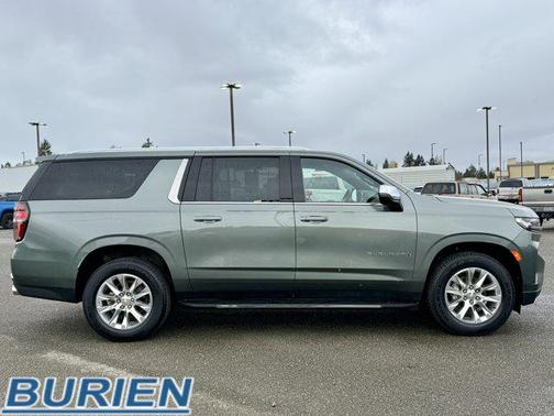 2023 Chevrolet Suburban Premier