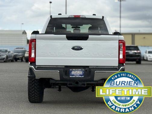 2024 Ford F-350 XLT
