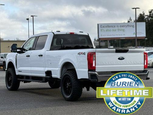 2024 Ford F-350 XLT